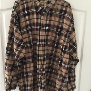Men’s flannel shirt